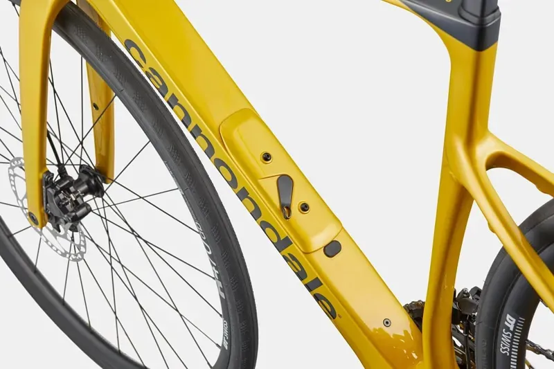 Cannondale Synapse Carbon 5 Endurance Bike in Phoenix Yellow-6