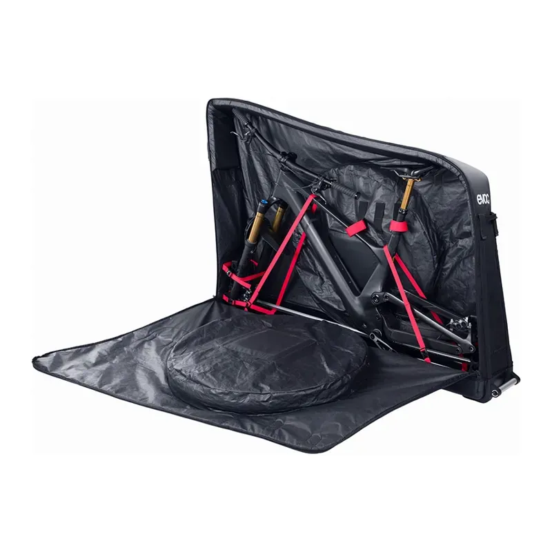 Evoc Mountain Bike Bag Pro in Black-10