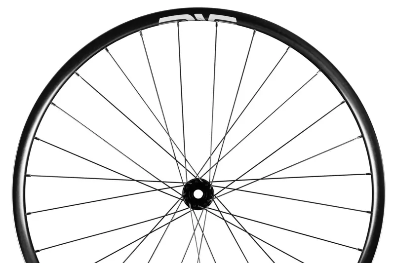 ENVE AM30 FOUNDATION Wheelset: 28H i9