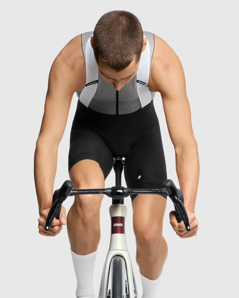 Assos Mille GT Men's Indoor Bib Shorts S11 in Black Series-4