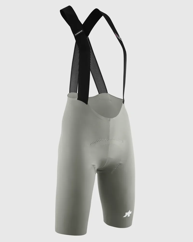 Assos DYORA R Bib Shorts S11: Edge Green-2