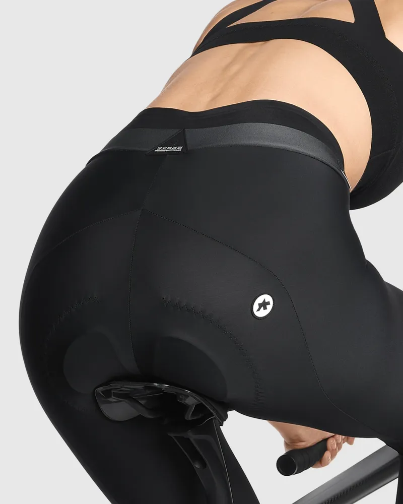 Assos UMA GT Summer Half Tight C2: blackSeries-3