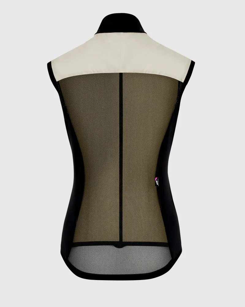 Assos UMA GT Wind Vest C2: Moon Sand-1