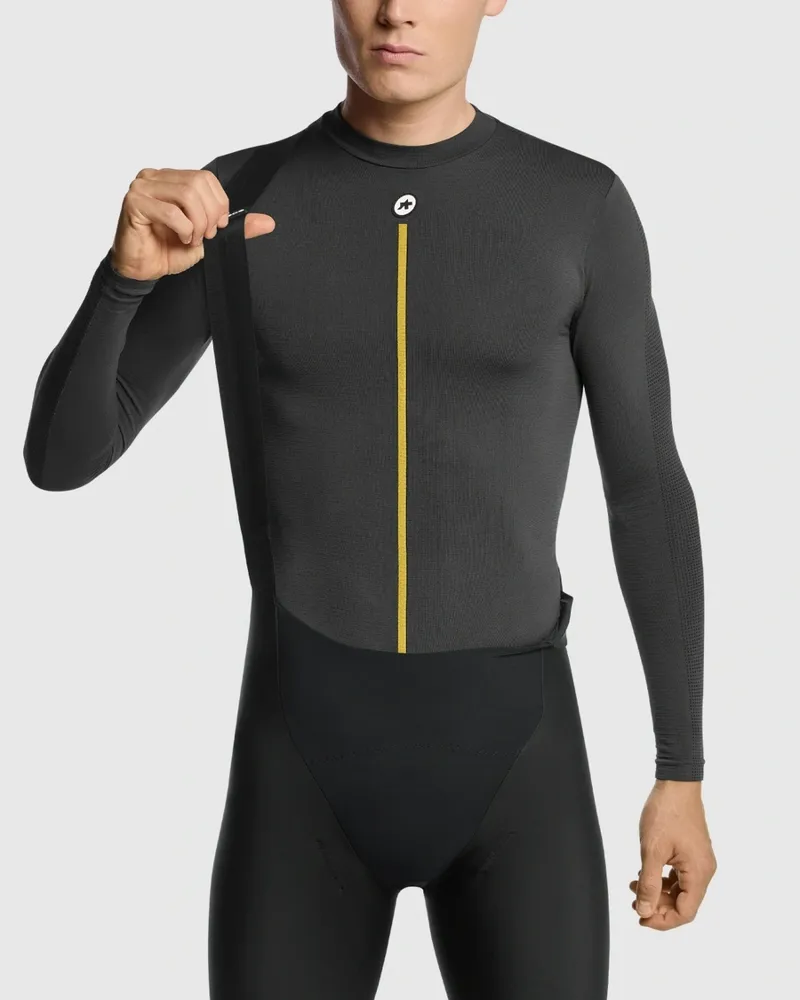 Assos Spring Fall LS Skin Layer P1 in Anthracite Grey-6