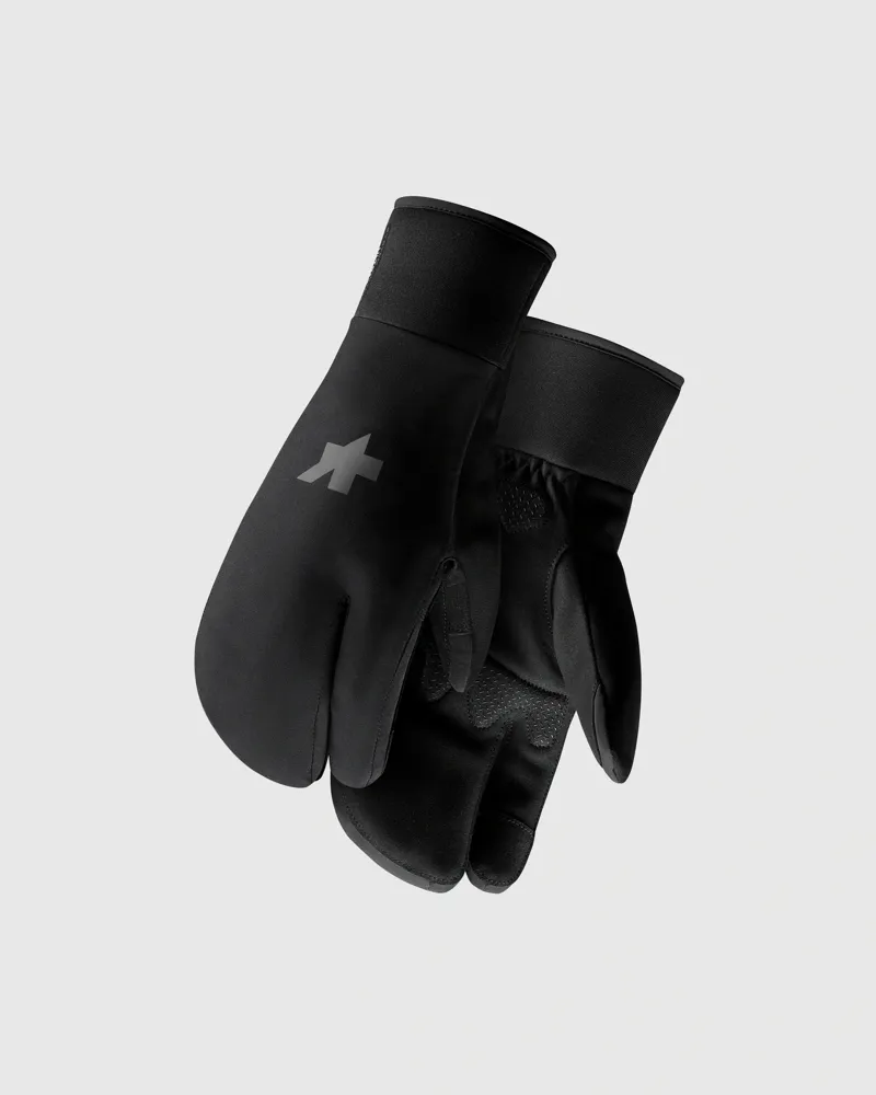 Assos Ultraz Winter Gloves P1 in Black Series-1