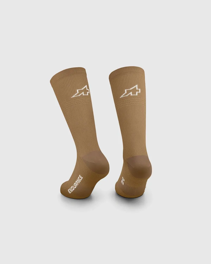 Assos Endurance Socks S11 in Bronze Ash-1