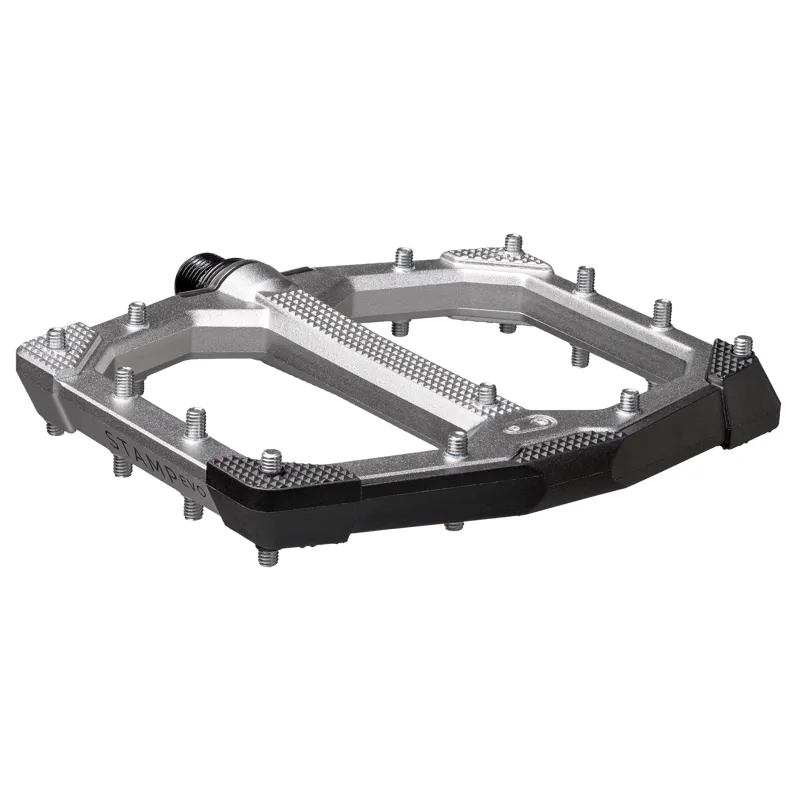 Crank Brothers Stamp EVO Alloy Flat Pedals in Silver-1