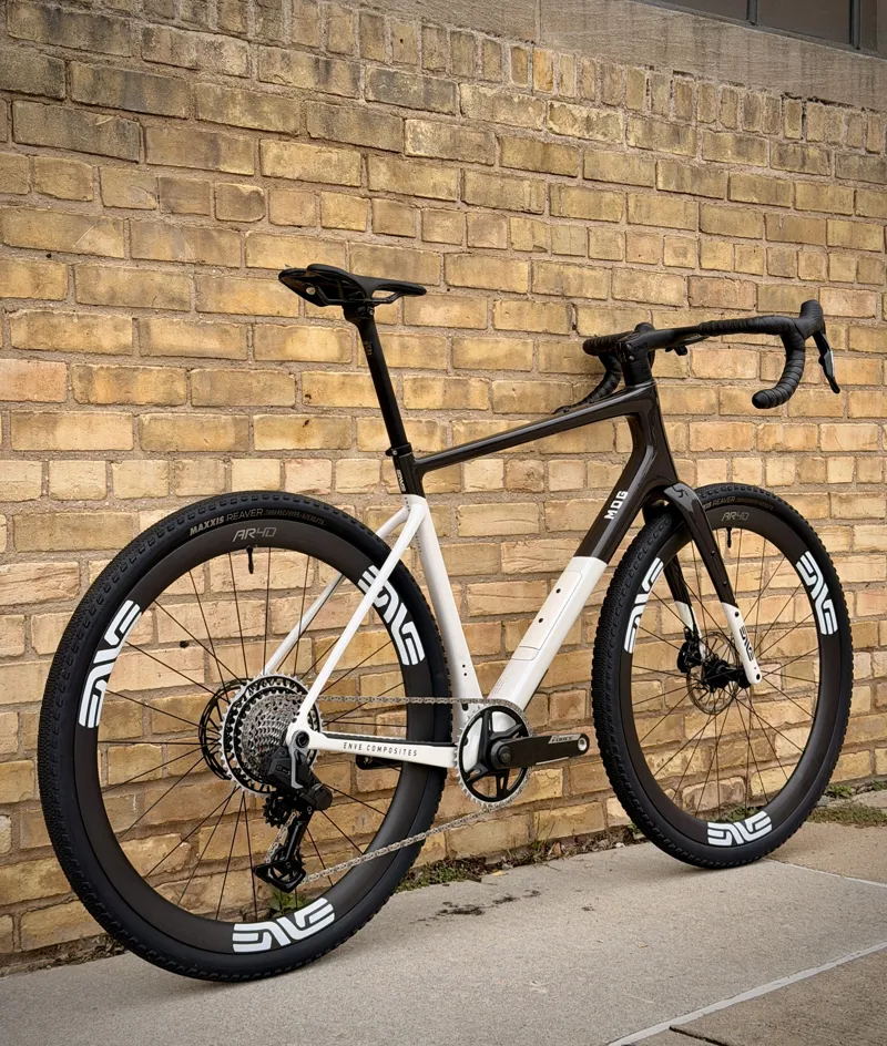 ENVE MOG Force XPLR Foundation AR40 Gravel Bike in Aspen White-1