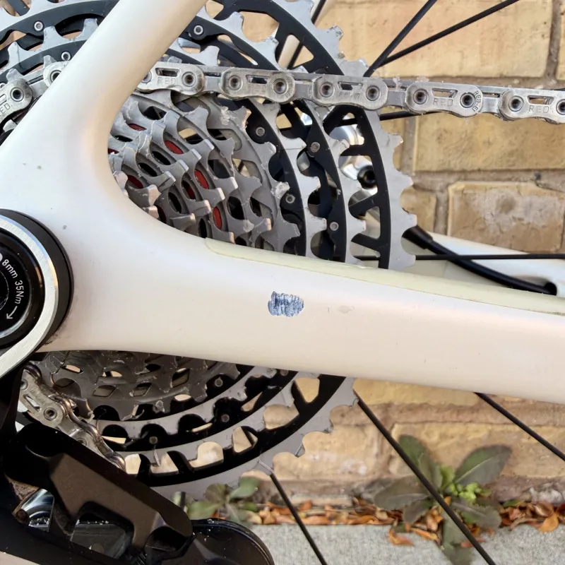 Enve Composites Fray Red XPLR AXS in Salt 58cm DEMO-3