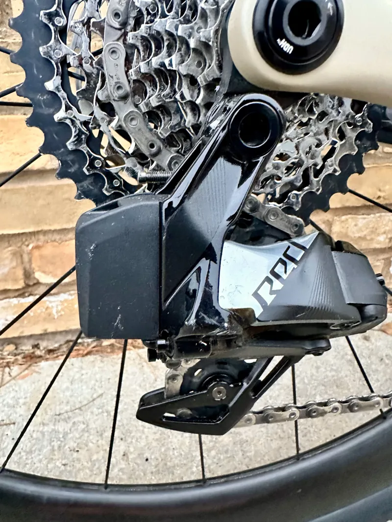 Enve Mog DEMO with RED XPLR eTap AXS SES 3.4 in Sand  DEMO-5