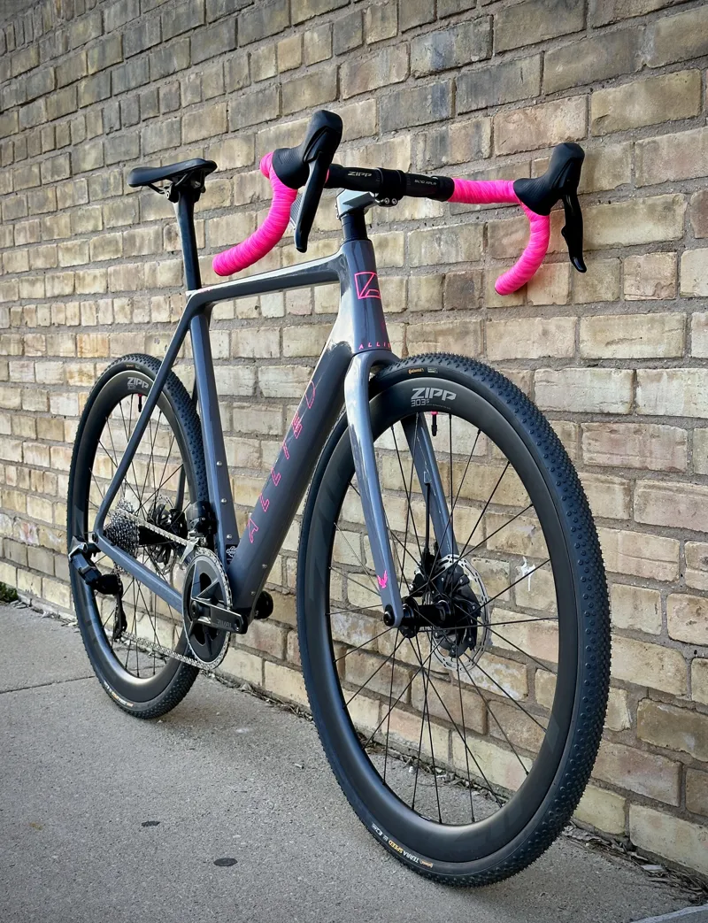 Allied Echo Gravel Bike Rival AXS Zipp 303s : Dove Grey - Size MD -1