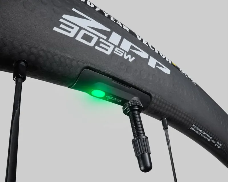 Zipp 303 SW TL Carbon Ceterlock Disc Rear Wheel XDR 12 x 142 w/sensor-2