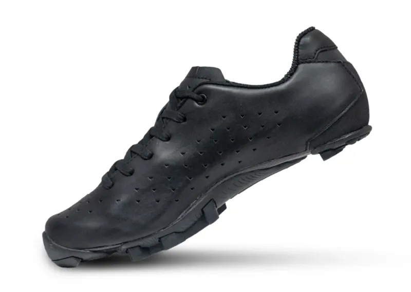 Lake Cycling MX21 G Regular Shoe in Black/Black-2