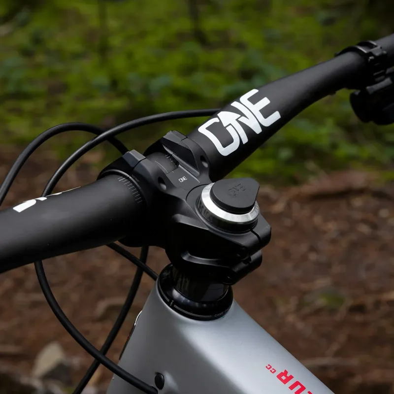 OneUp Components V2 Carbon Handlebar 35mm Rise 760mm Width-5