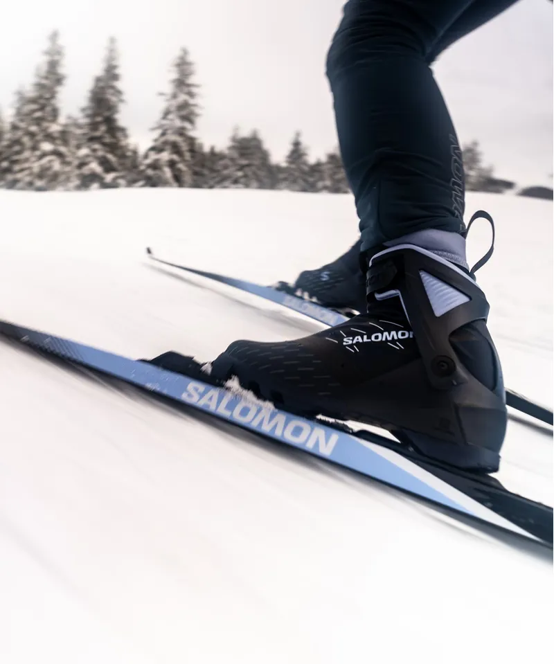 Salomon RS8 VITANE W Nordic Boots in Dark Navy / Ebony / Kentucky-5