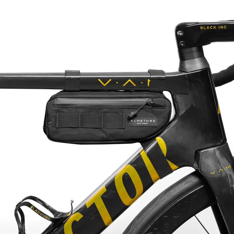 Almsthre Compact Frame Bag 0.9L in Midnight Black-2