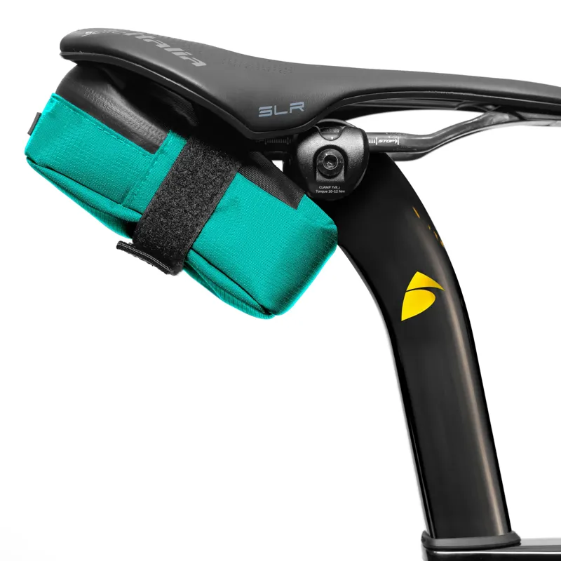 Almsthre Signature Saddle Bag 0.6L in Aqua