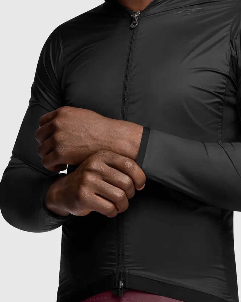 Assos Mille GT Wind Jacket S11 in Black Series-6