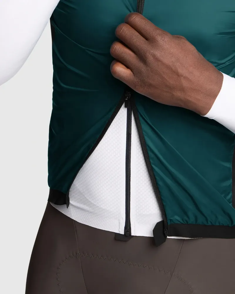 Assos Mille GT Wind Vest S11 in Deep Petrol-3