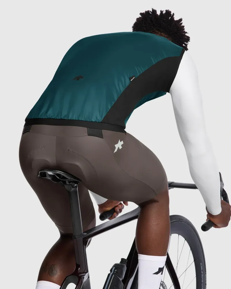 Assos Mille GT Wind Vest S11 in Deep Petrol-6