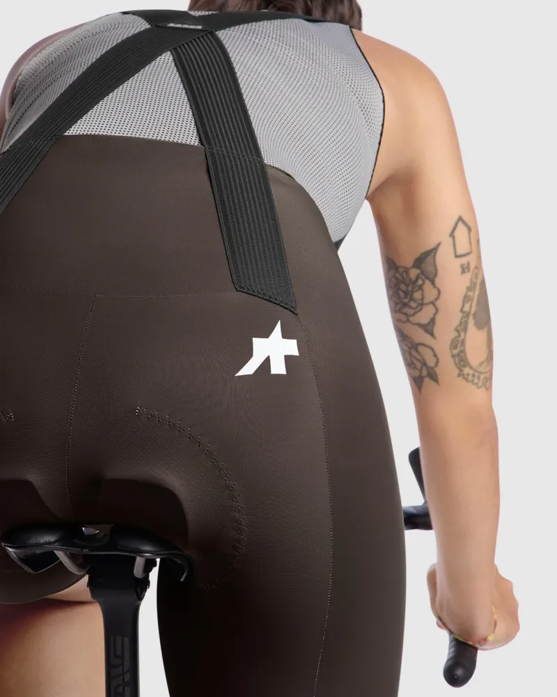 Assos UMA GT Bib Shorts S11 in Wild Brown-7