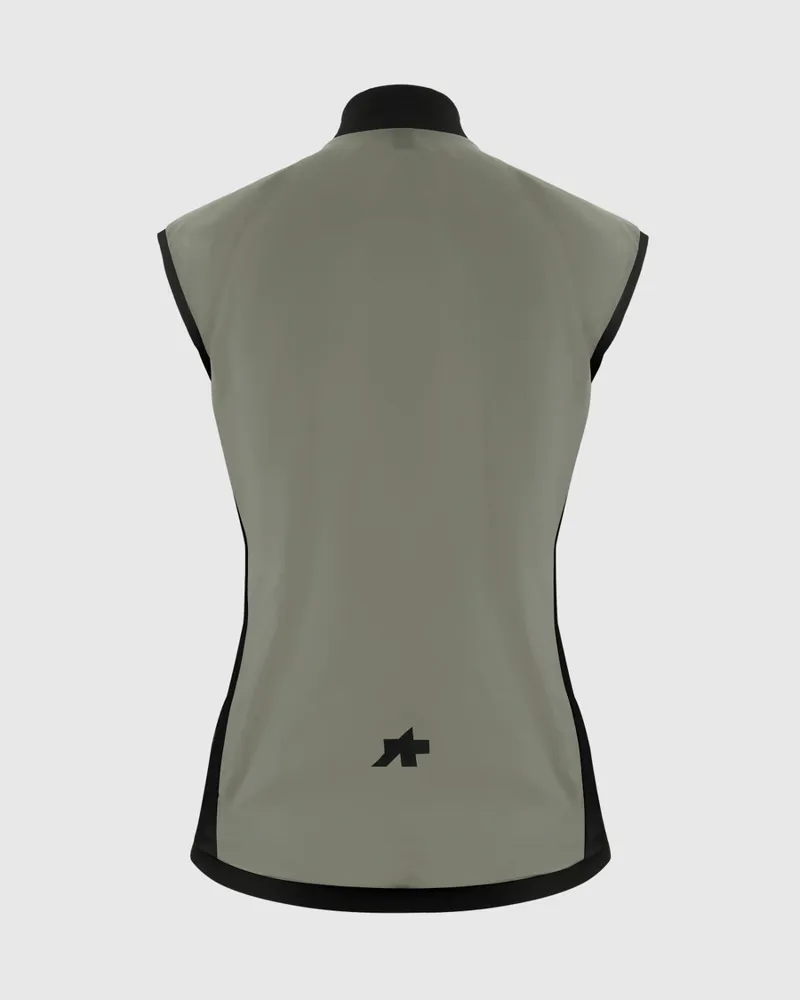 Assos UMA GT Wind Vest S11 in Edge Green-1