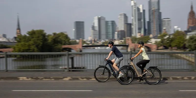 Ergon GP2 Evo BioKork Lock-On Grips Large in Black/Tan Black/Cork-3