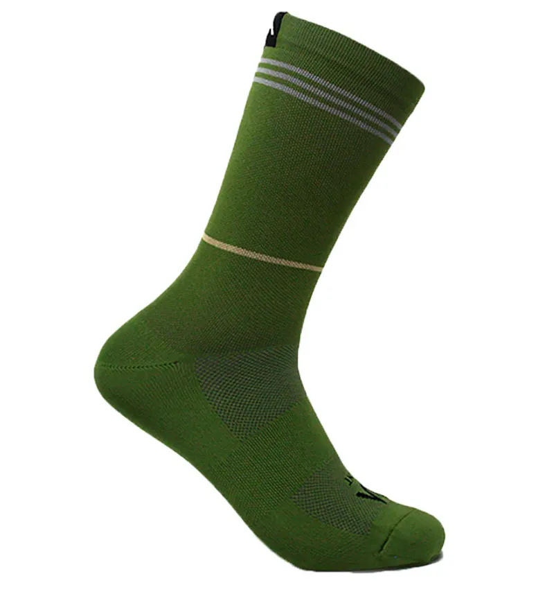 MINT Socks: 8in. The Mob