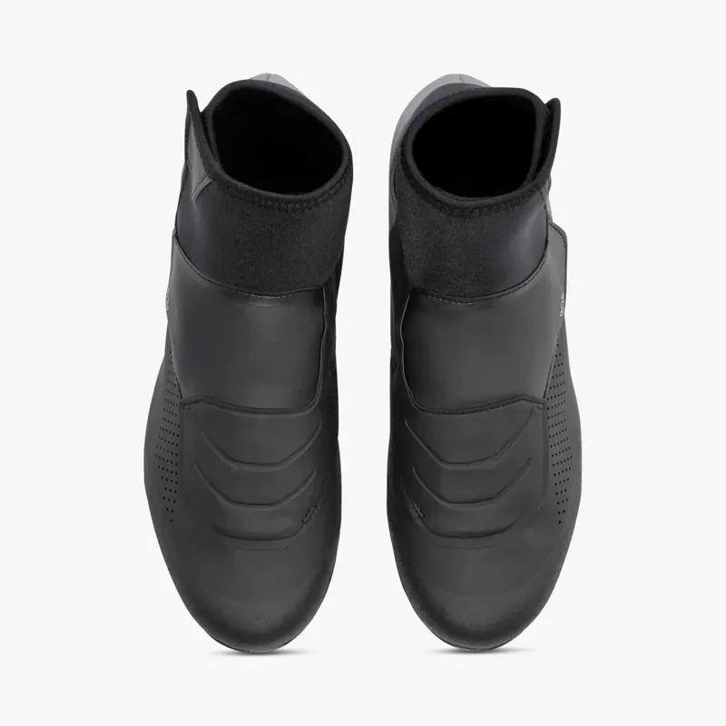 Shimano SH-MW702 Bicycle Shoes in Black-3