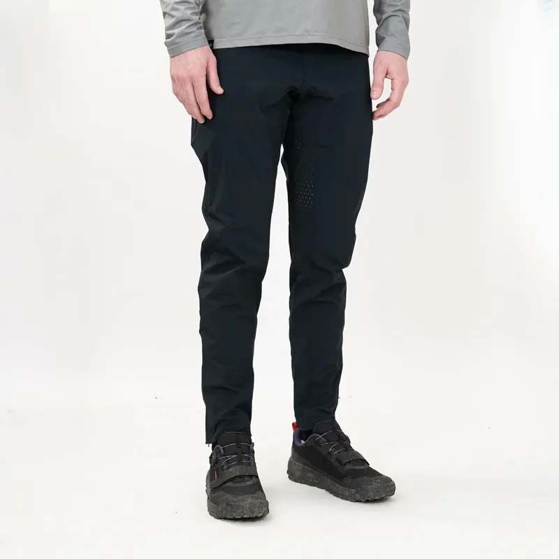 Handup Trail Rambler Pants in Cool Black-2