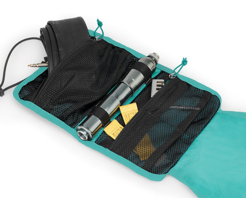 Osprey Raven 10 Women's Pack w/ Reservoir Blue Emerald -2