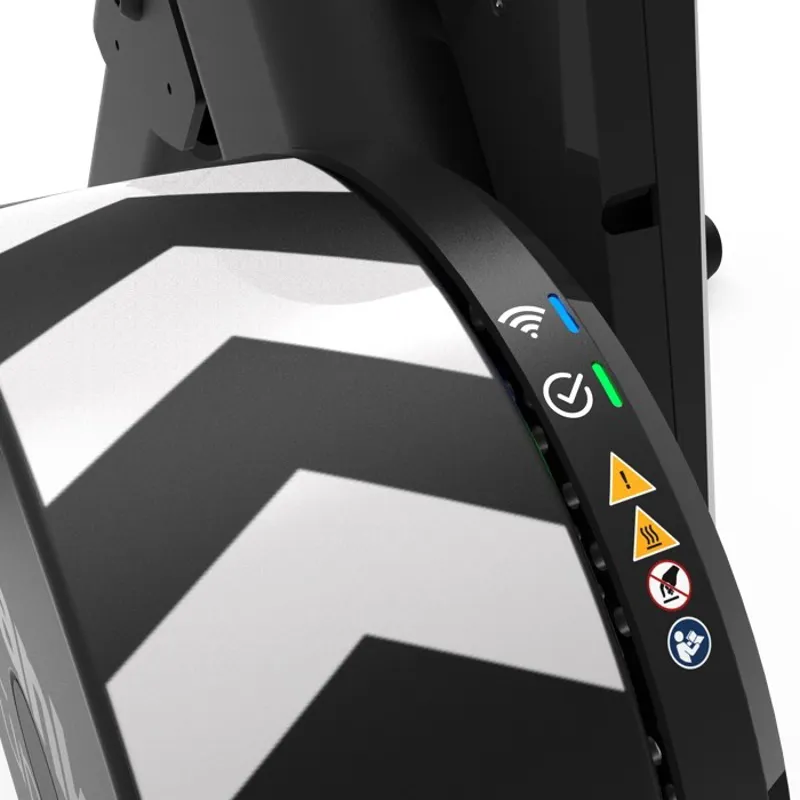 Wahoo KICKR CORE 2 Smart Trainer-2