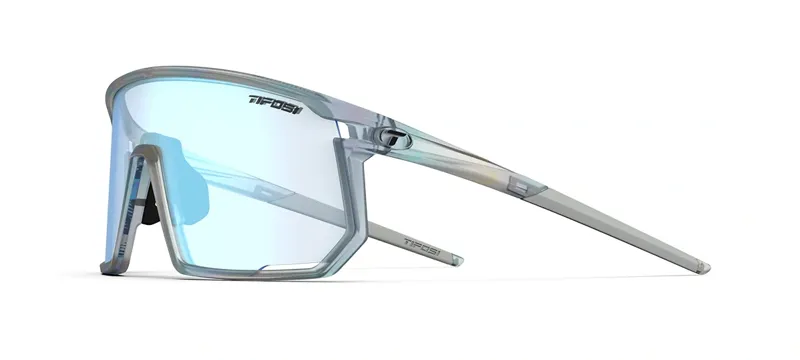 Tifosi Optics Moab Mist Sunglasses in Clarion Blue Fototec-2