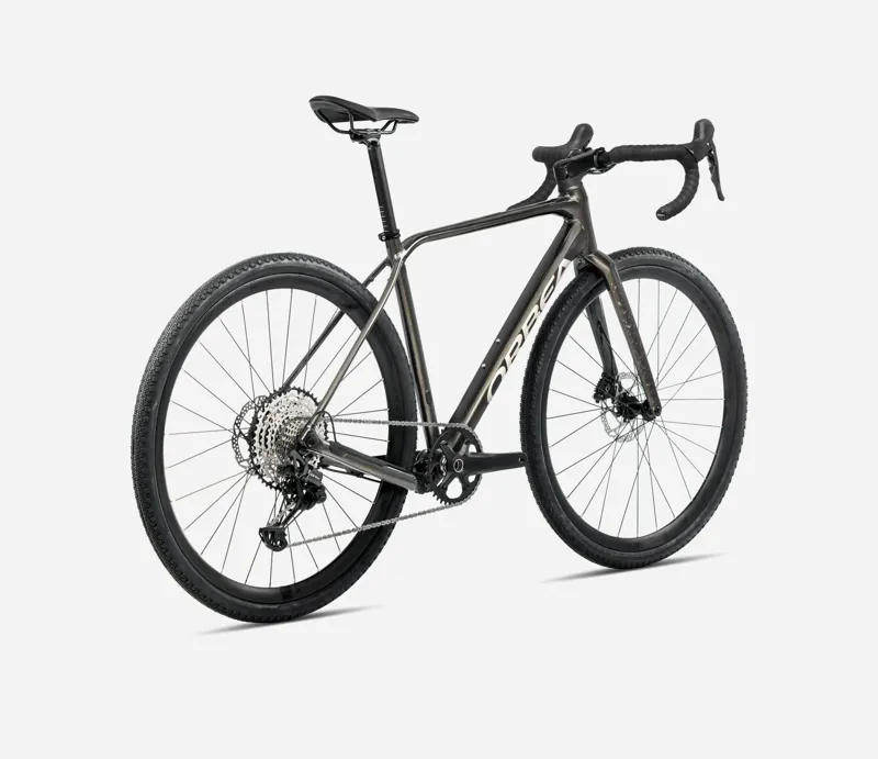 Orbea Terra H30 in Infinity Green/Ivory White-4