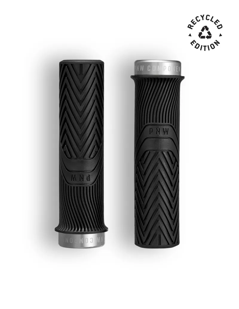 PNW Loam Extra Chunky Grip-3