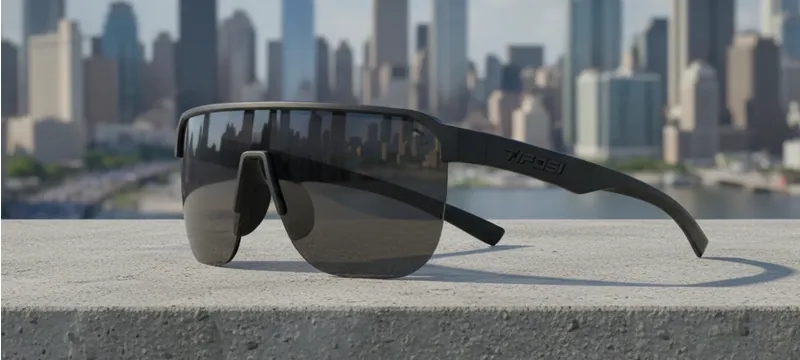 Tifosi Sanctum SL Sunglasses in Blackout Smoke-4