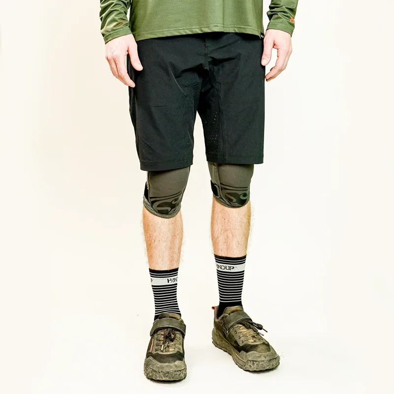 Handup Trail Rambler Mountain Bike Shorts in Black-3