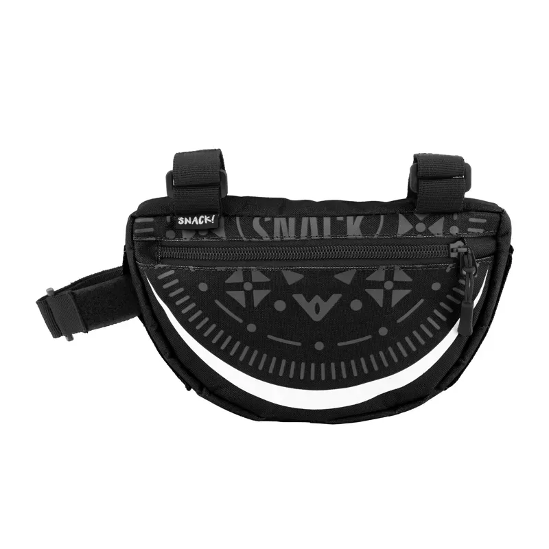 Snack! Cookie Sandwich Frame Bag in Black-1