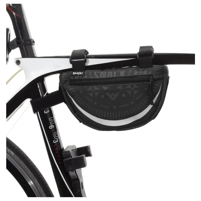 Snack! Cookie Sandwich Frame Bag in Black-5